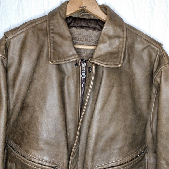 Durkee's Express | Vintage Buffalo Leather Jacket - Picture 2 of 14